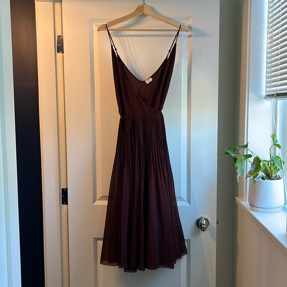 Maroon Wilfred dress - Picture 1 of 3